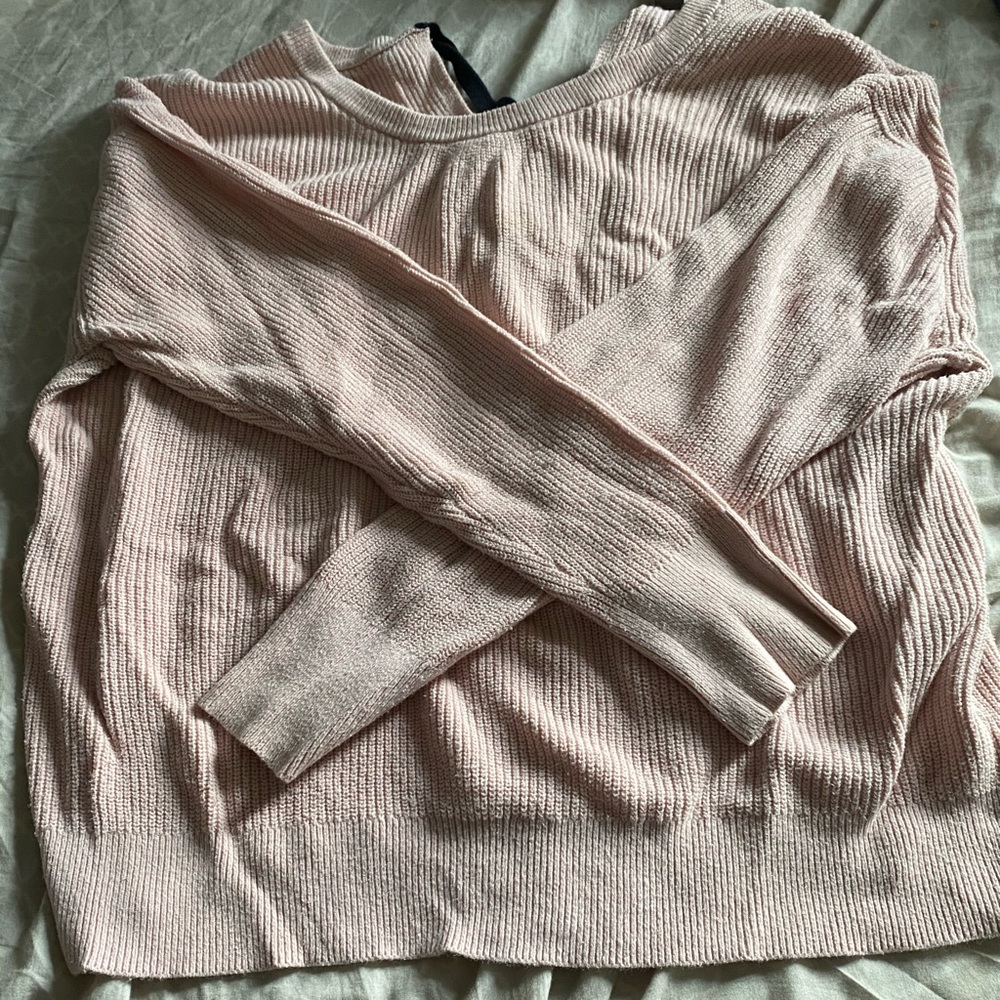 Long sleeve sweatshirt
